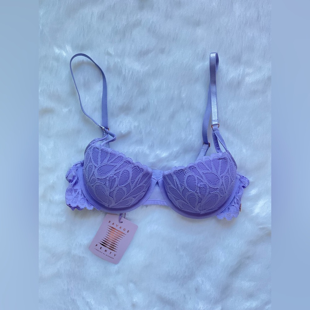 $20 Savage X Fenty Lace Bra Size 34B